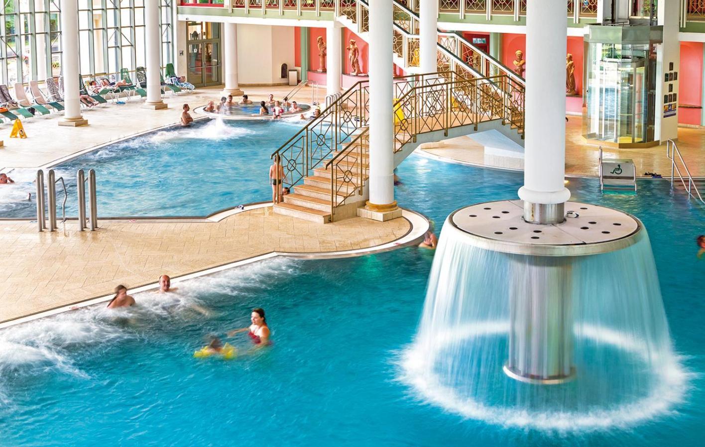 Hotel Three Lilies Inkl Aquaforum Frantiskovy Lazne Luaran gambar