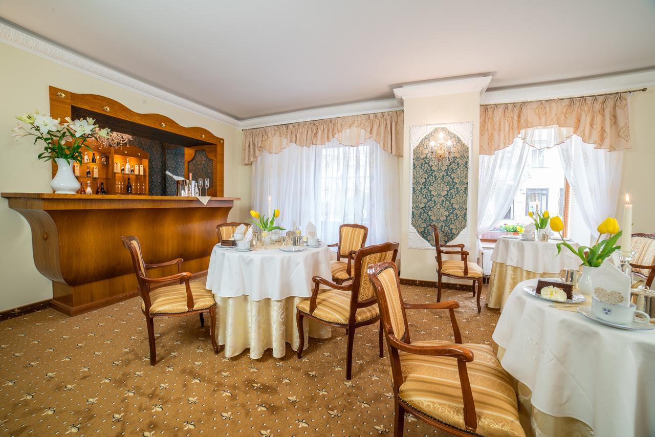 Hotel Three Lilies Inkl Aquaforum Frantiskovy Lazne Luaran gambar